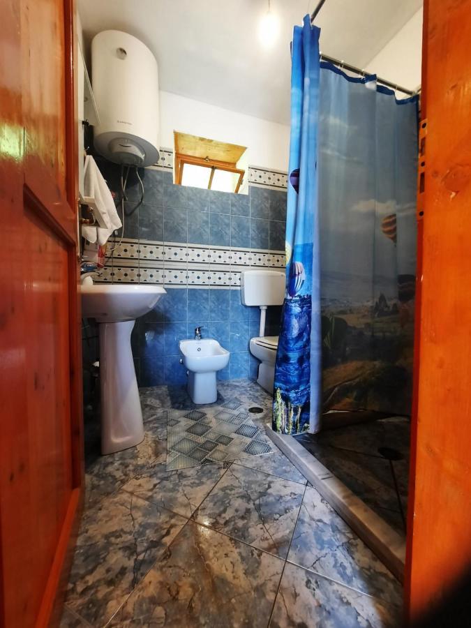 Guest House Gjelaj Тети Экстерьер фото