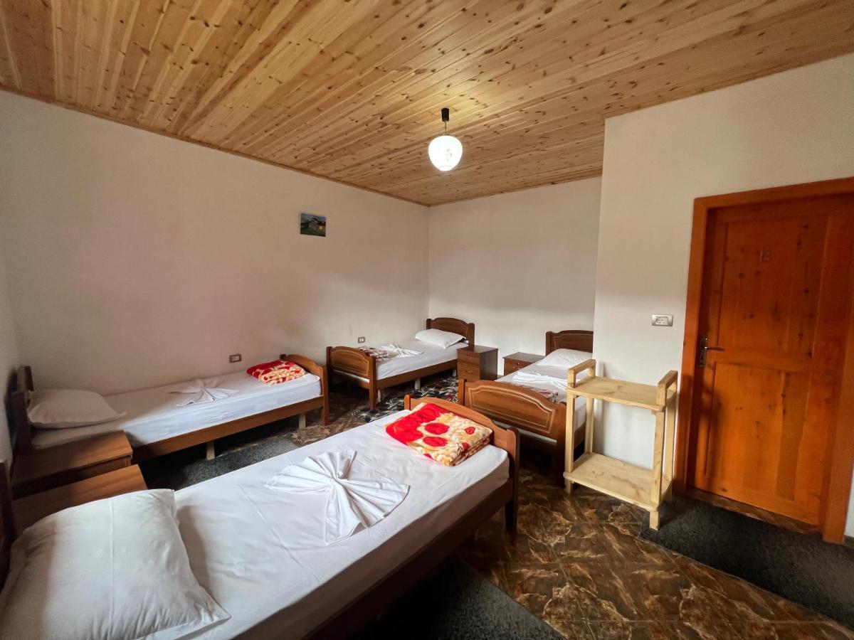 Guest House Gjelaj Тети Экстерьер фото